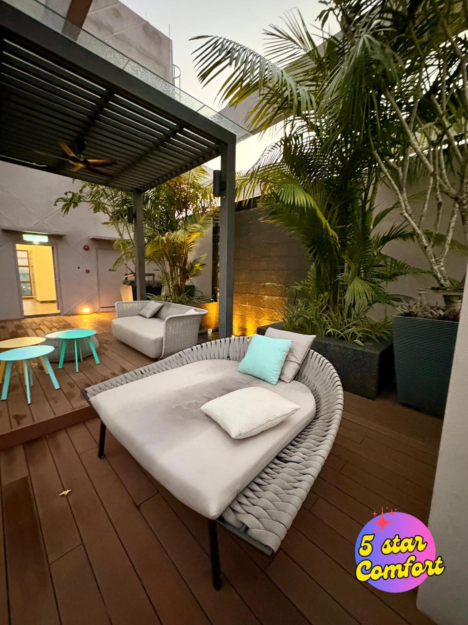 Apartment 5 Star Comfort Riveria Kl Sentral 2pax Infinity Pool Kuala Lumpur