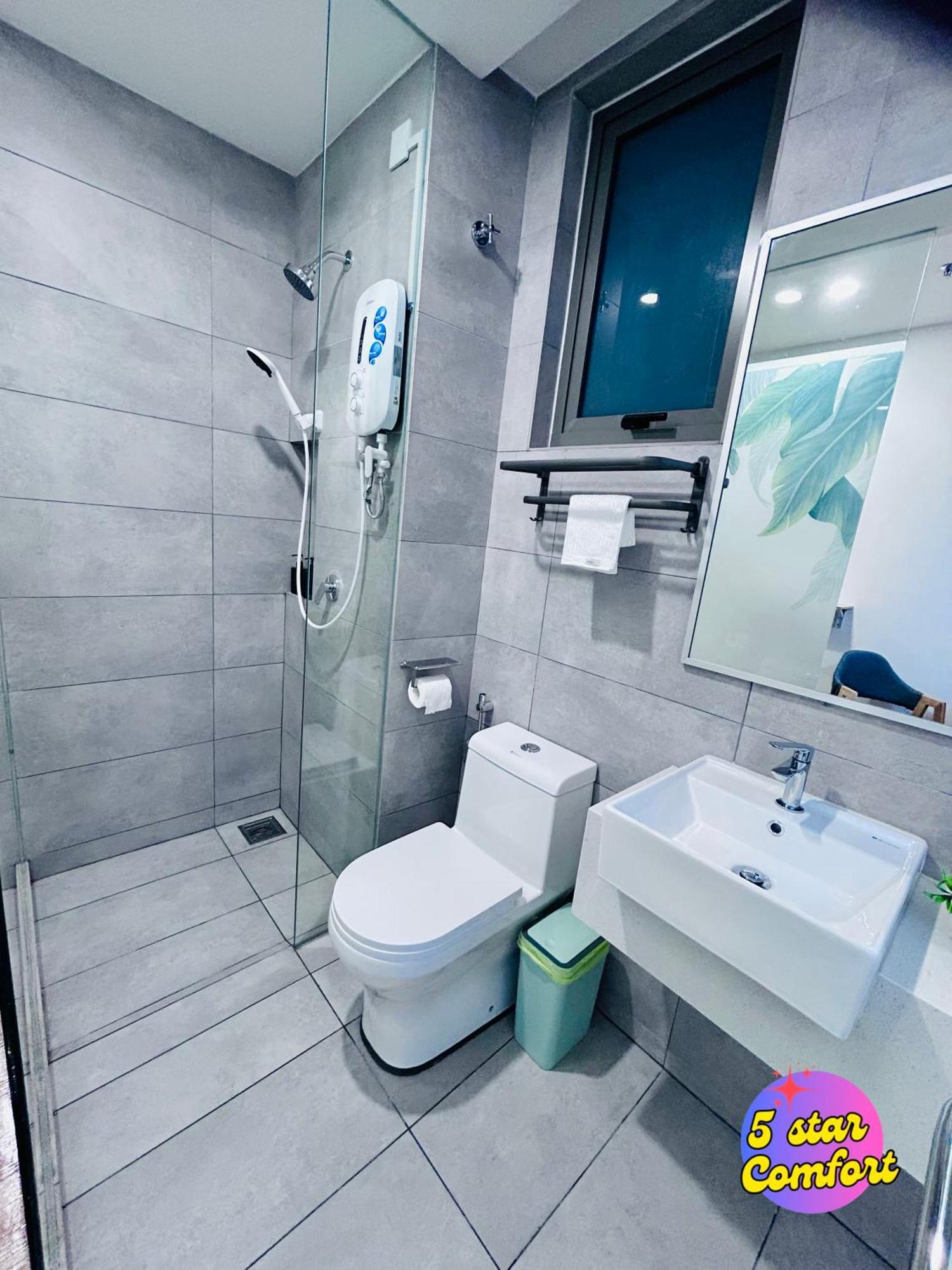 5 Star Comfort Riveria Kl Sentral 2pax Infinity Pool Apartment